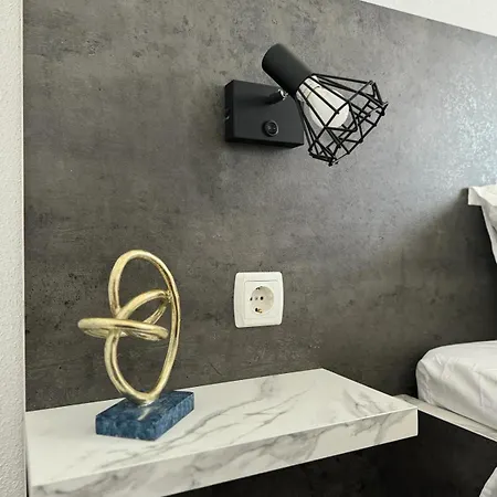 Mali Mate * سولين